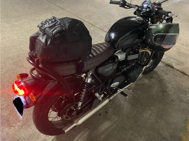 900 Bonneville T 100