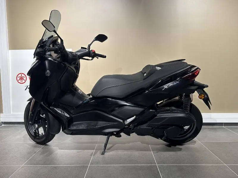 XMAX 125 TECH MAX