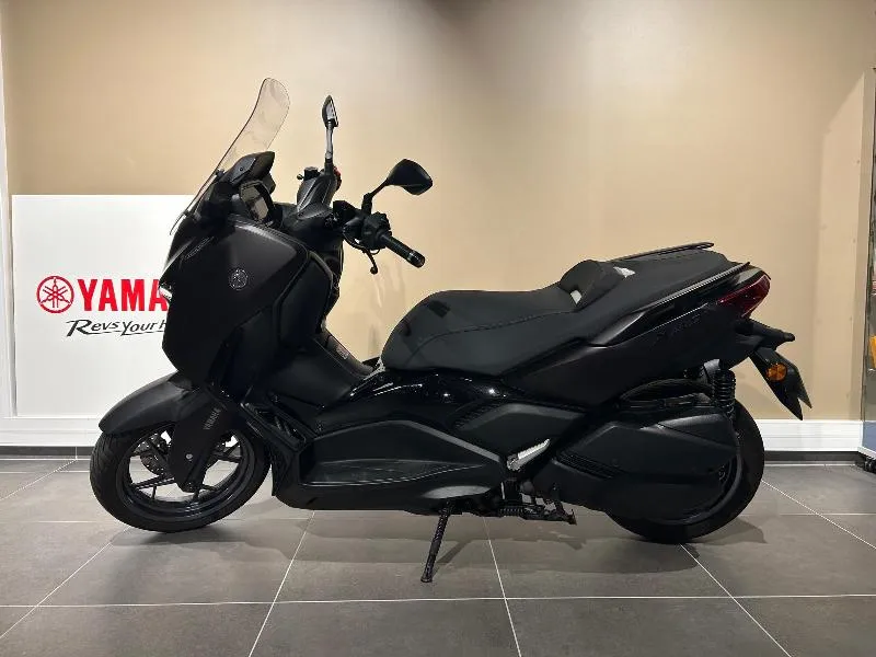 XMAX 300 TECH MAX 