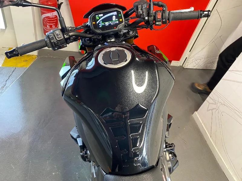 Z 900