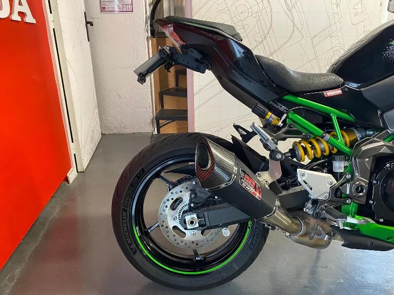Z 900