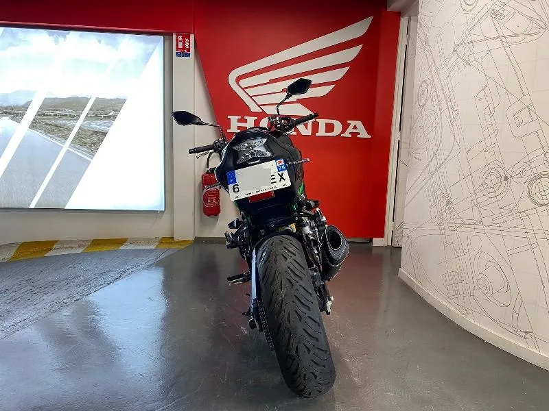 Z 900