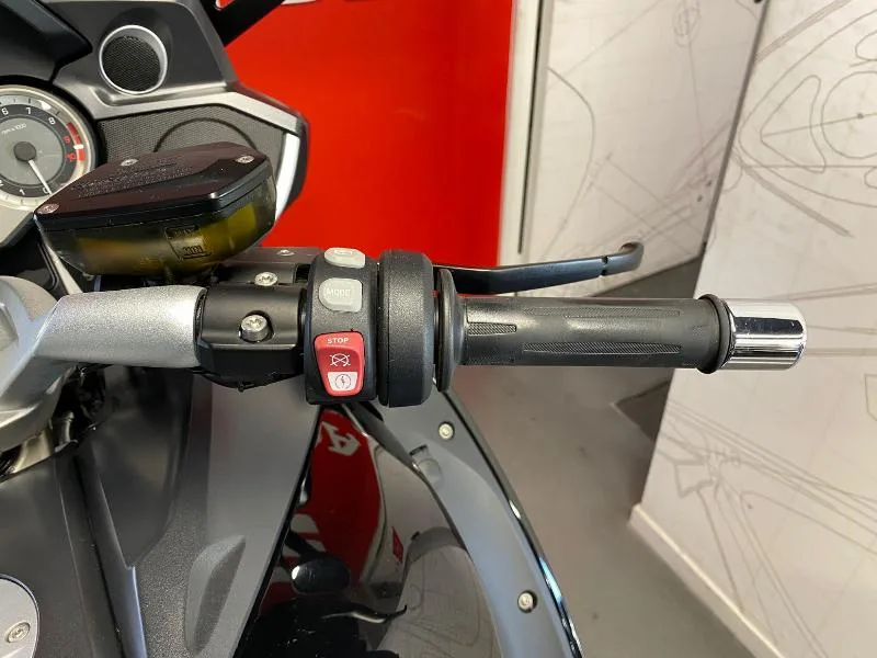 K 1600 GTL