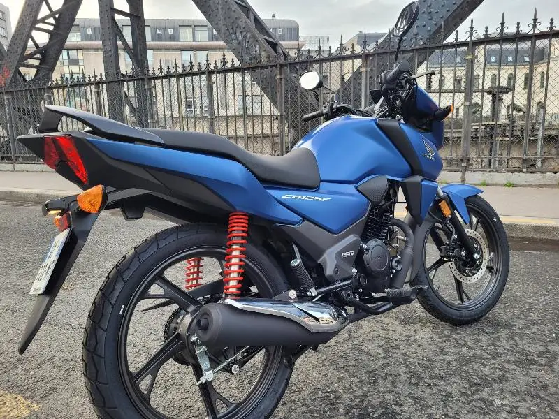 CBF 125