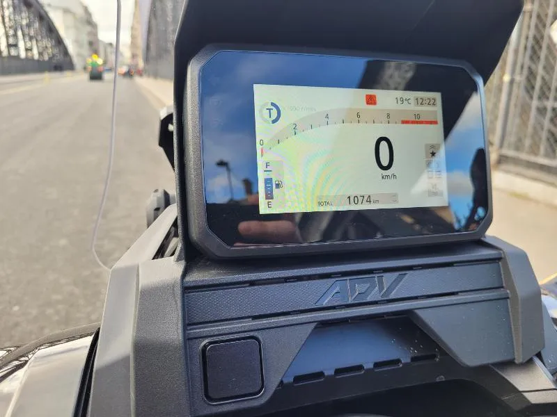 ADV 350