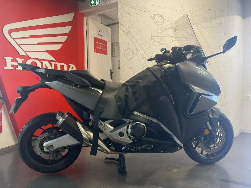 NSS FORZA 750
