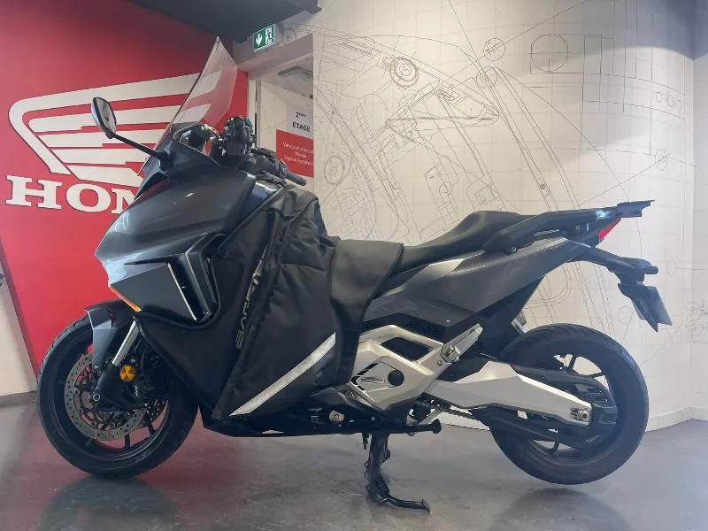 NSS FORZA 750