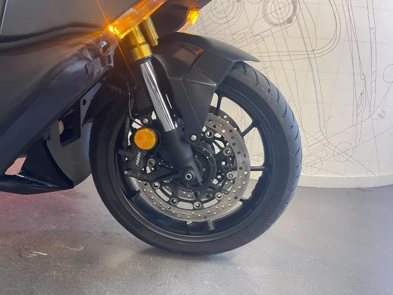 NSS FORZA 750