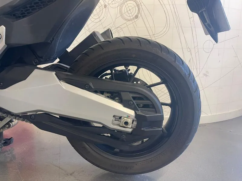 NSS FORZA 750