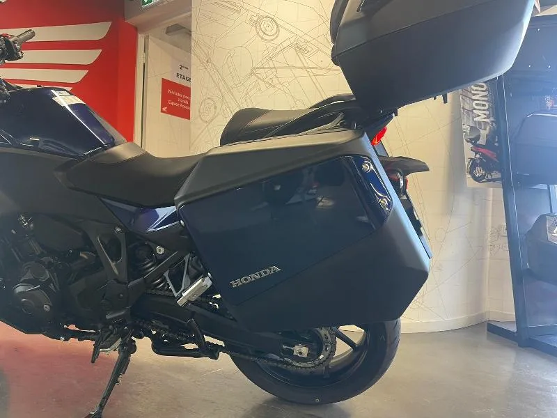 NT 1100 DCT