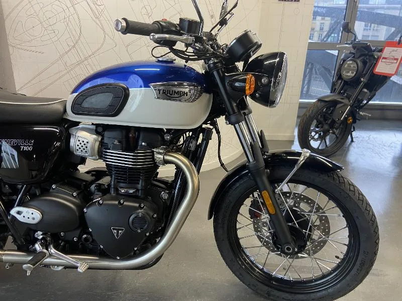 BONNEVILLE T100 900