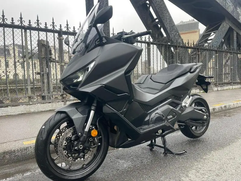 NSS FORZA 750