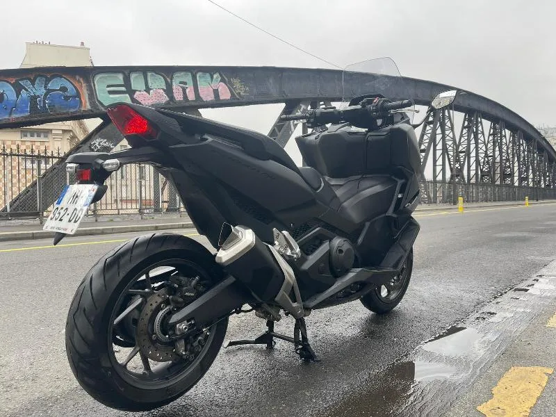 NSS FORZA 750