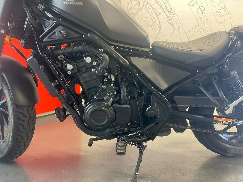 REBEL 500