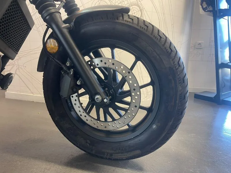 REBEL 500