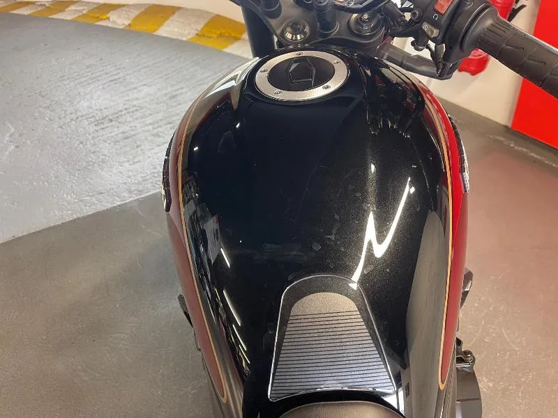 Z900RS
