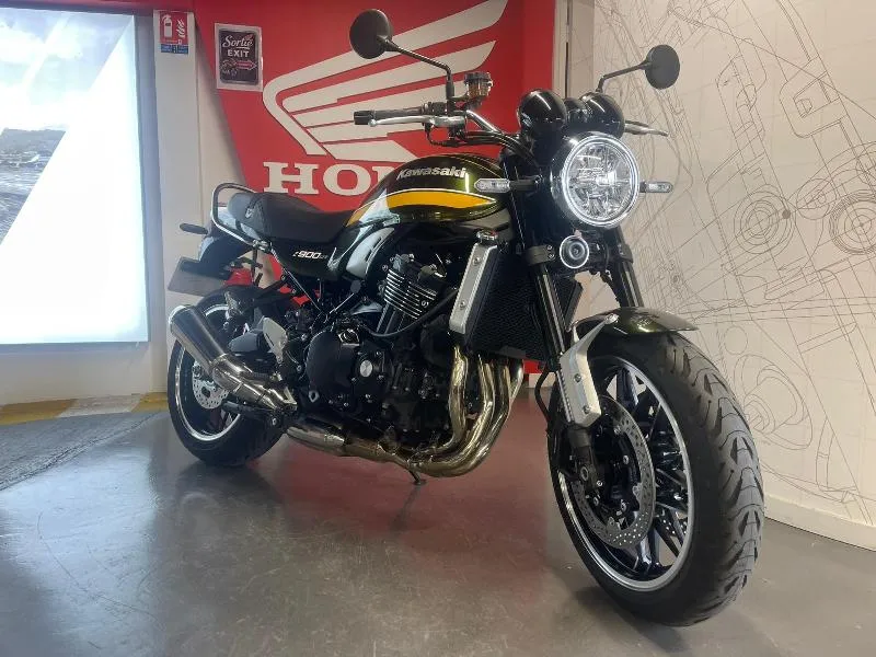 Z900RS 2021