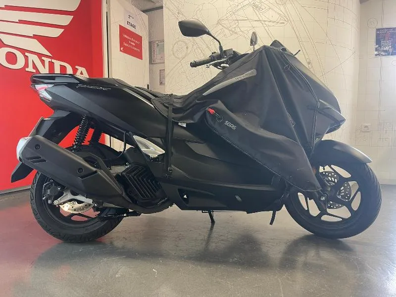 PCX 125