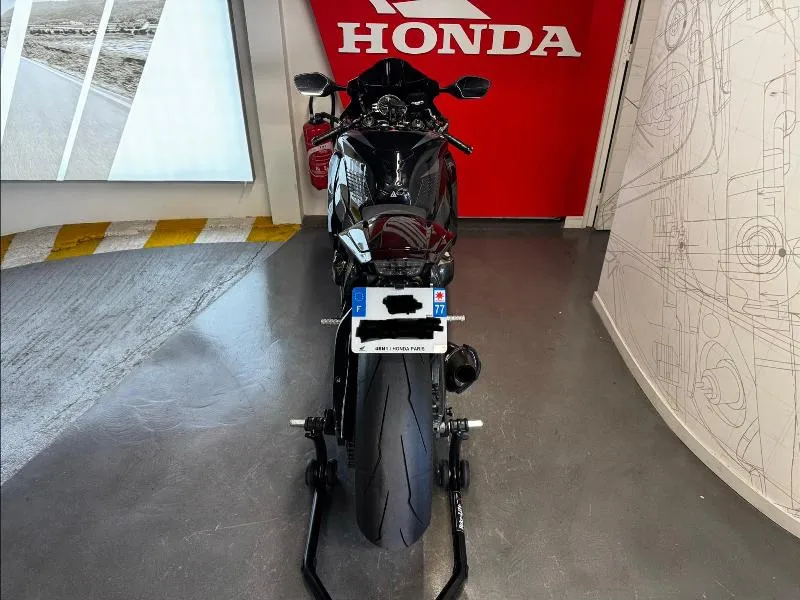CBR 1000 RR SP