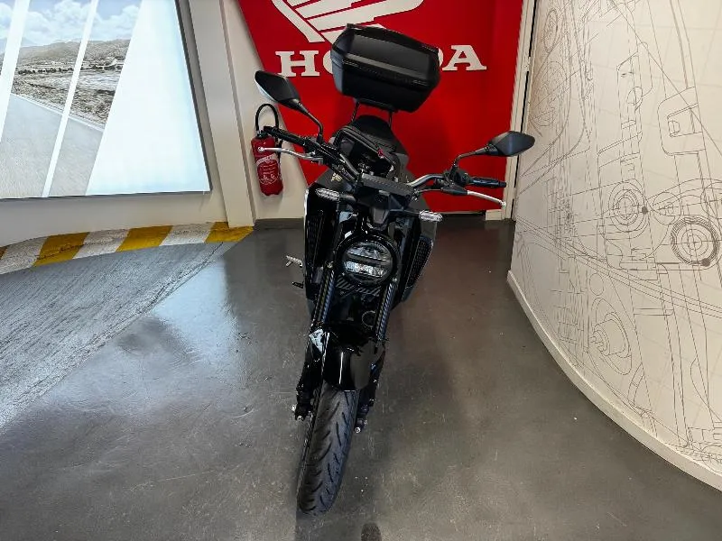 CBR 125 R