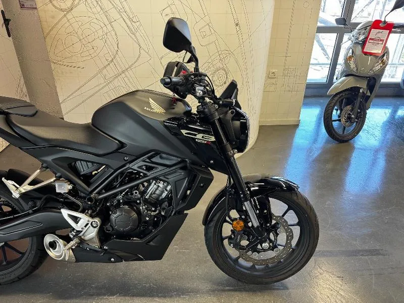 CBR 125 R