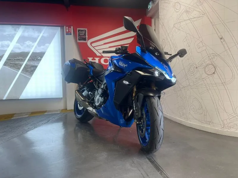 GSXS 1000 GT