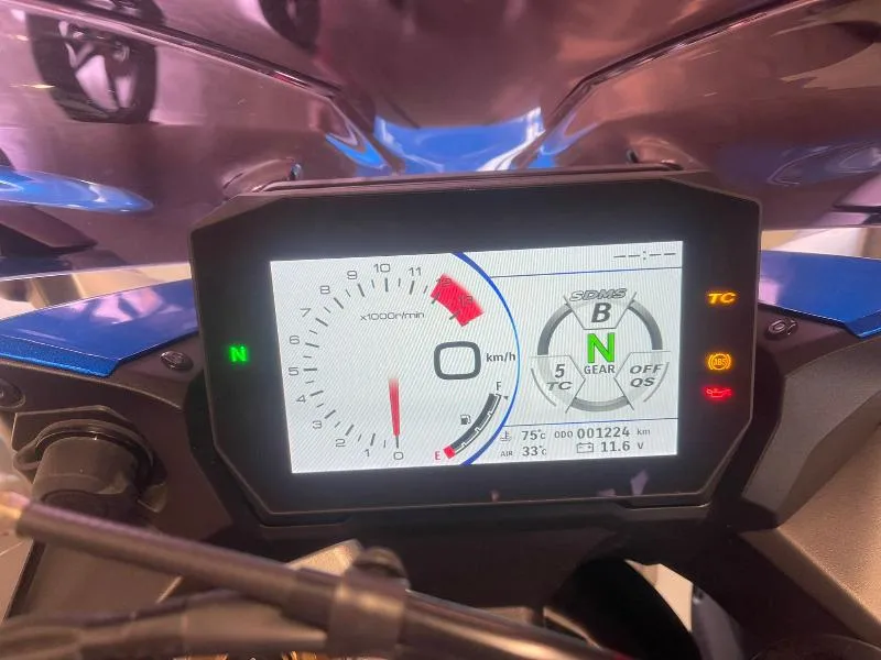 GSXS 1000 GT
