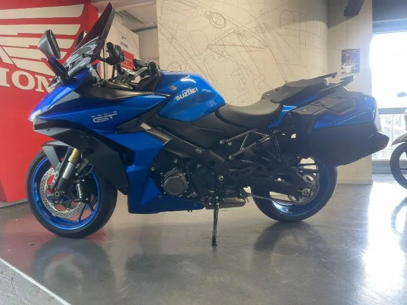 GSXS 1000 GT