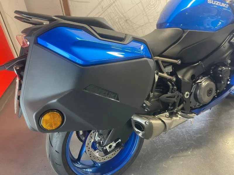 GSXS 1000 GT