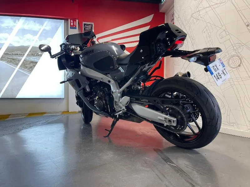 XSR 900 GP