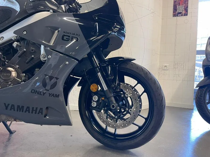 XSR 900 GP