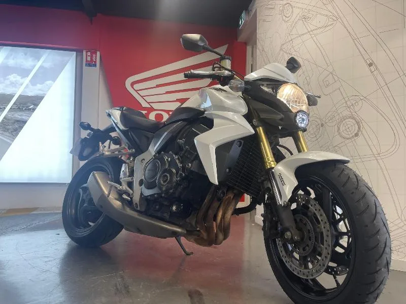 CB 1000 R
