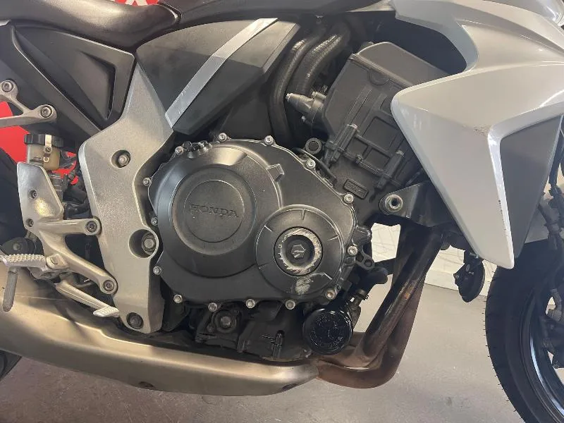 CB 1000 R