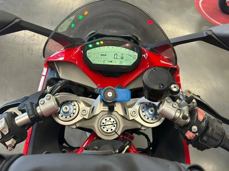 SUPERSPORT 937
