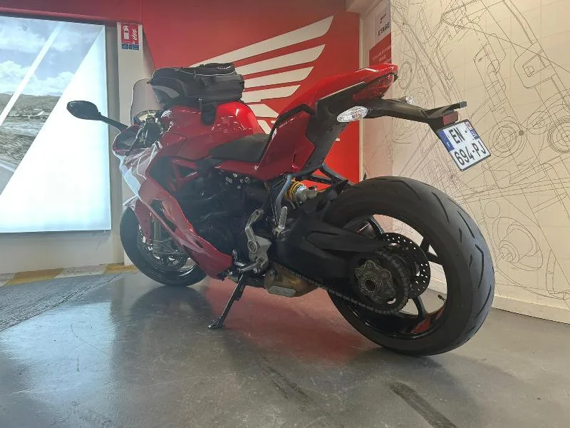 SUPERSPORT 937