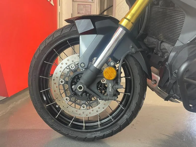 XADV 750