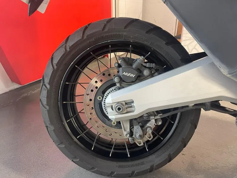 XADV 750