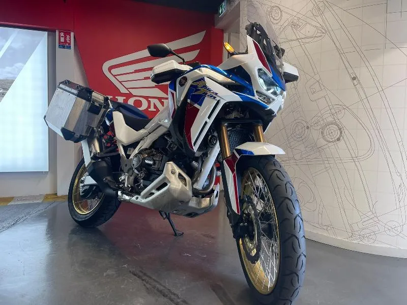 CRF 1100 L AFRICA TWIN  ADVENTURE SPORTS DCT