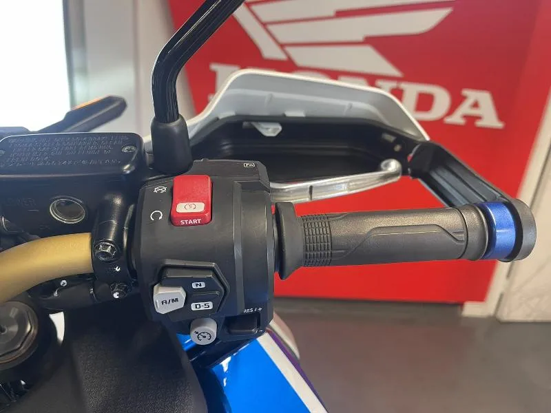 CRF 1100 L AFRICA TWIN  ADVENTURE SPORTS DCT