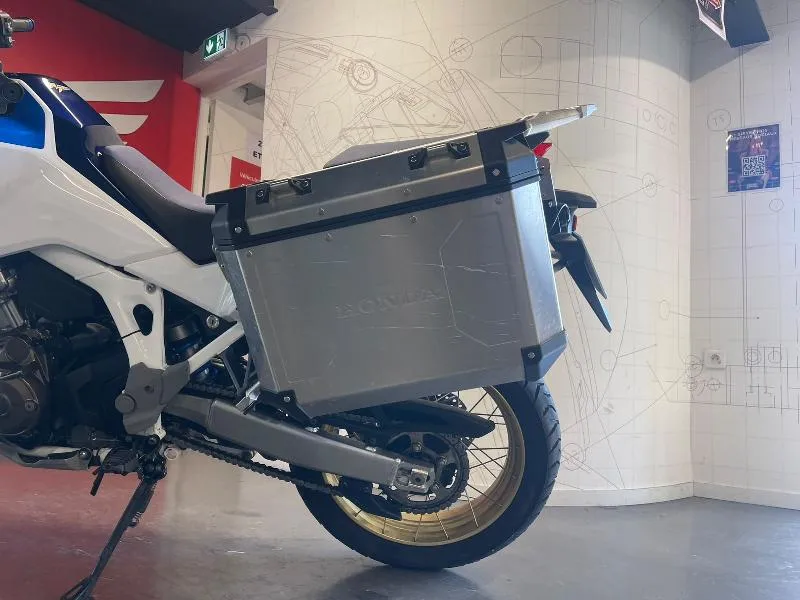 CRF 1100 L AFRICA TWIN  ADVENTURE SPORTS DCT