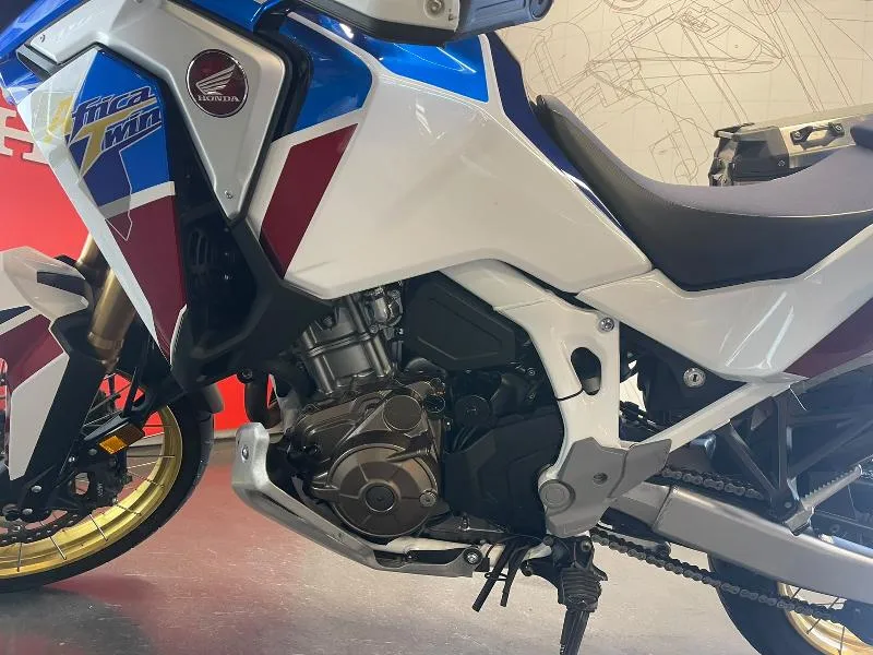 CRF 1100 L AFRICA TWIN  ADVENTURE SPORTS DCT