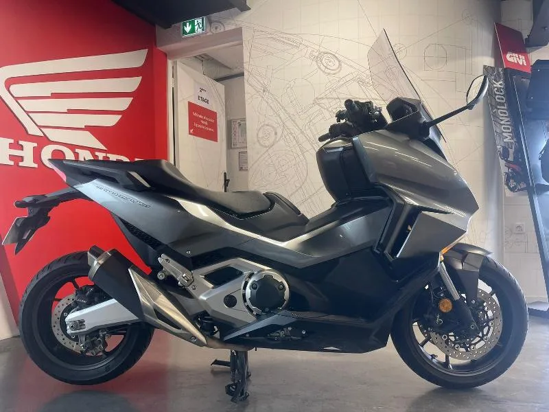 NSS FORZA 750