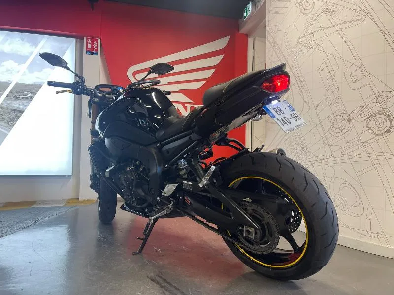 FZ8