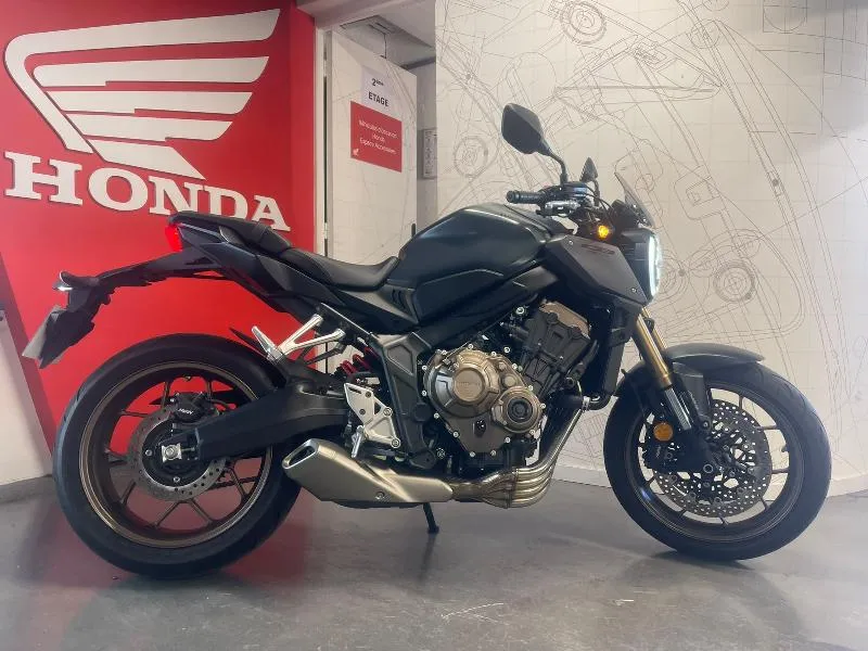 CB 650 R