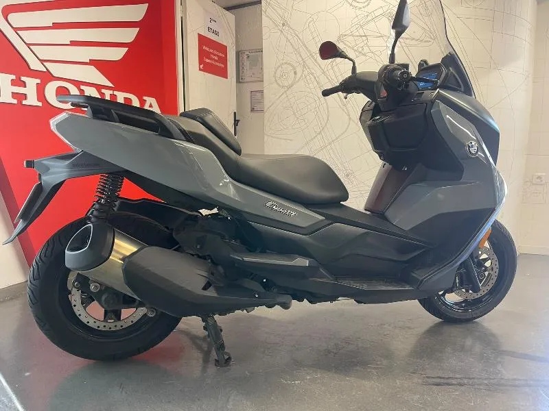 C 400 GT