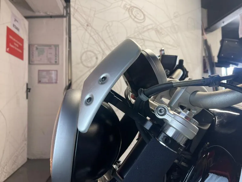 R NineT PURE