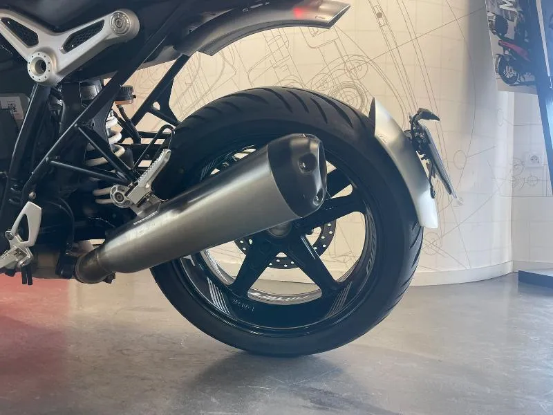 R NineT PURE