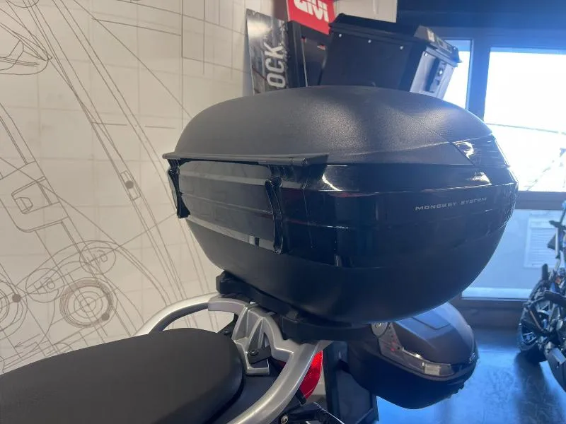 F 800 GT