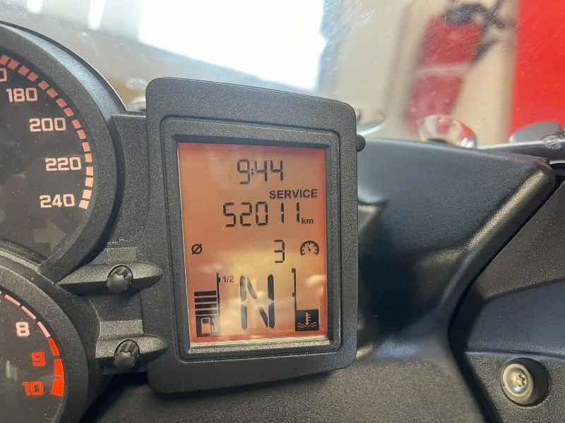 F 800 GT
