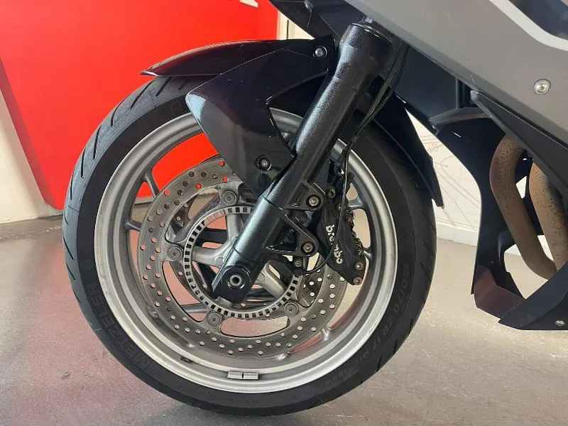 F 800 GT